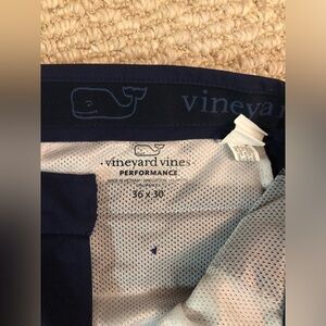 Navy Vineyard Vines 36x30 Performance Pants